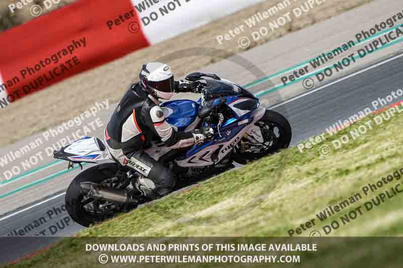 cadwell no limits trackday;cadwell park;cadwell park photographs;cadwell trackday photographs;enduro digital images;event digital images;eventdigitalimages;navarra;no limits trackdays;peter wileman photography;racing digital images;trackday digital images;trackday photos